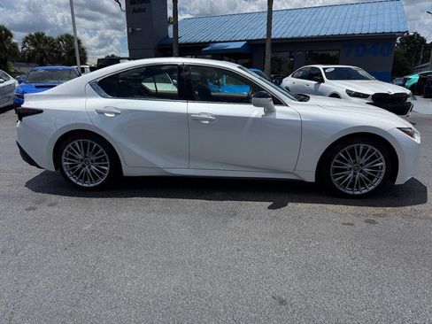 Used 2025 Lexus IS 300 w/ Premium Package RWD image 4