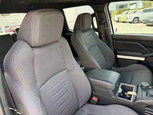 Certified 2024 Toyota Tacoma TRD Off-Road AWD/4WD image 16