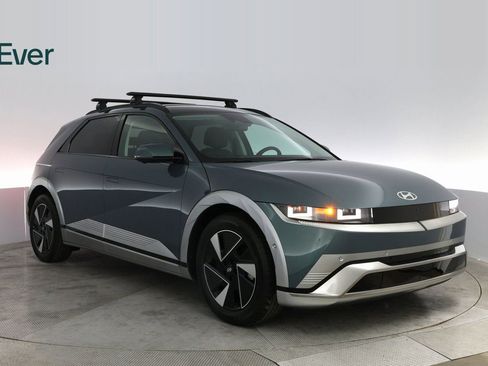 Used 2025 Hyundai Ioniq 5 Limited image 4