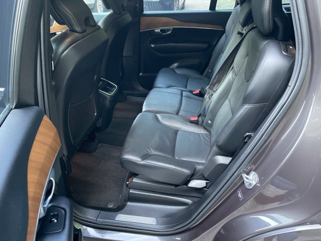 Certified 2024 Volvo XC90 B5 Plus AWD/4WD image 12