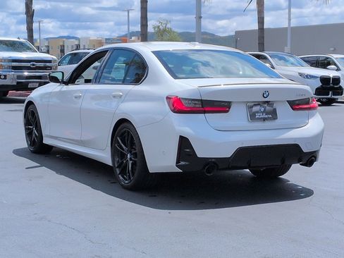 Used 2023 BMW 330i Sedan w/ M Sport Package RWD image 8