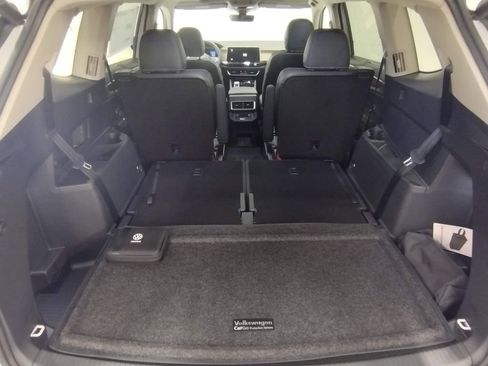 New 2026 Volkswagen Atlas SE AWD/4WD image 16