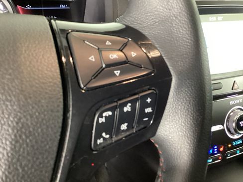 Used 2018 Ford Explorer Sport AWD/4WD image 26