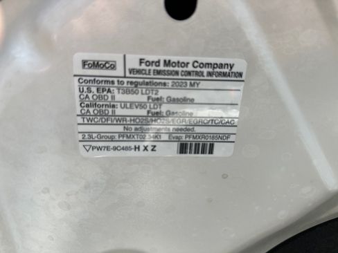 Used 2023 Ford Explorer XLT w/ Equipment Group 202A AWD/4WD image 15