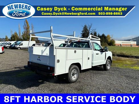 New 2026 Ford F250 XL w/ XL Chrome Package image 5