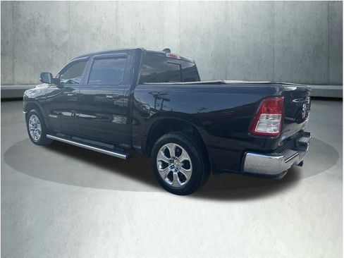 Used 2020 RAM 1500 Big Horn AWD/4WD image 3
