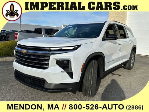 New 2026 Chevrolet Traverse LT w/ Driver Confidence Package image 6