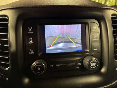 Used 2018 Jeep Compass Sport FWD image 21