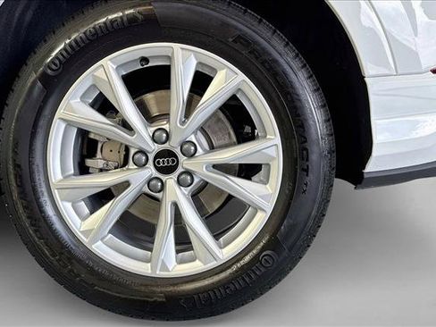 Used 2025 Audi Q3 2.0T Premium AWD/4WD image 30