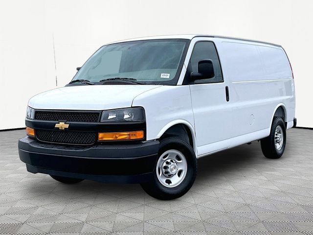 New 2026 Chevrolet Express 2500 RWD image 3