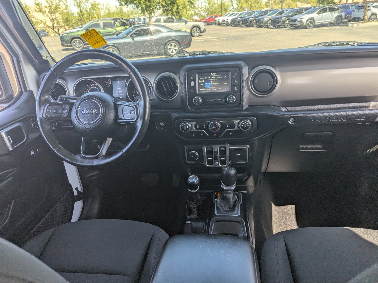 Used 2018 Jeep Wrangler Unlimited Sport S AWD/4WD image 15
