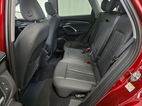 New 2025 Audi Q5 Premium Plus w/ Premium Plus image 19