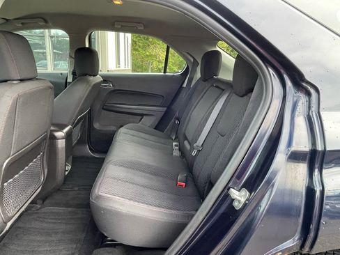 Used 2015 Chevrolet Equinox LS image 9