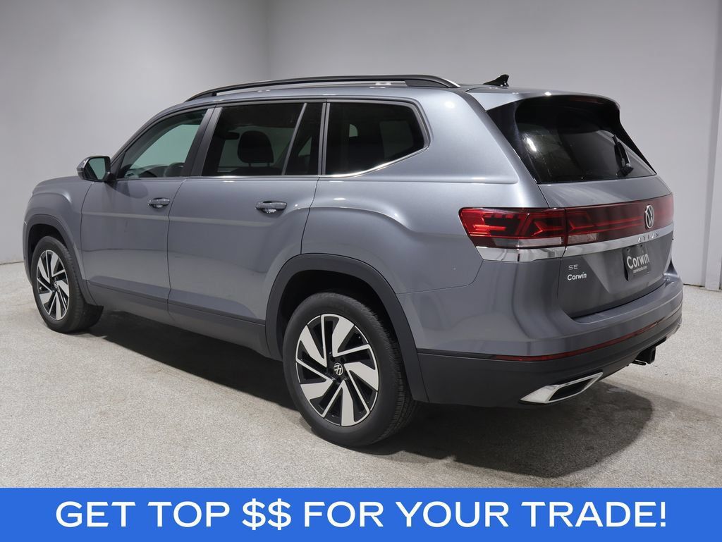 Used 2025 Volkswagen Atlas SE AWD/4WD image 4