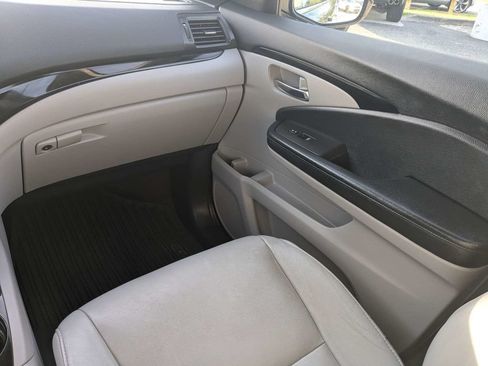 Used 2016 Honda Pilot Touring image 20