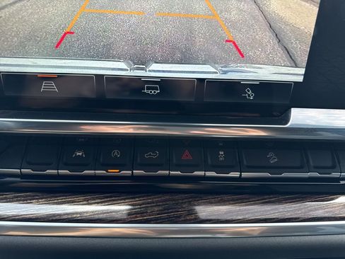 Used 2025 GMC Sierra 1500 Elevation w/ Preferred Package AWD/4WD image 20