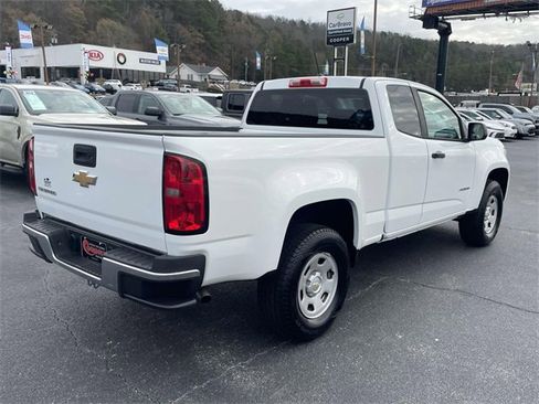 Certified 2017 Chevrolet Colorado W/T image 4