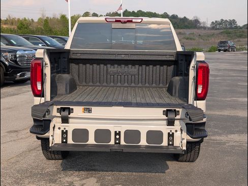 New 2026 GMC Sierra 1500 AT4 AWD/4WD image 19