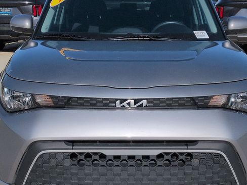 Certified 2023 Kia Soul LX w/ LX Technology Package image 9