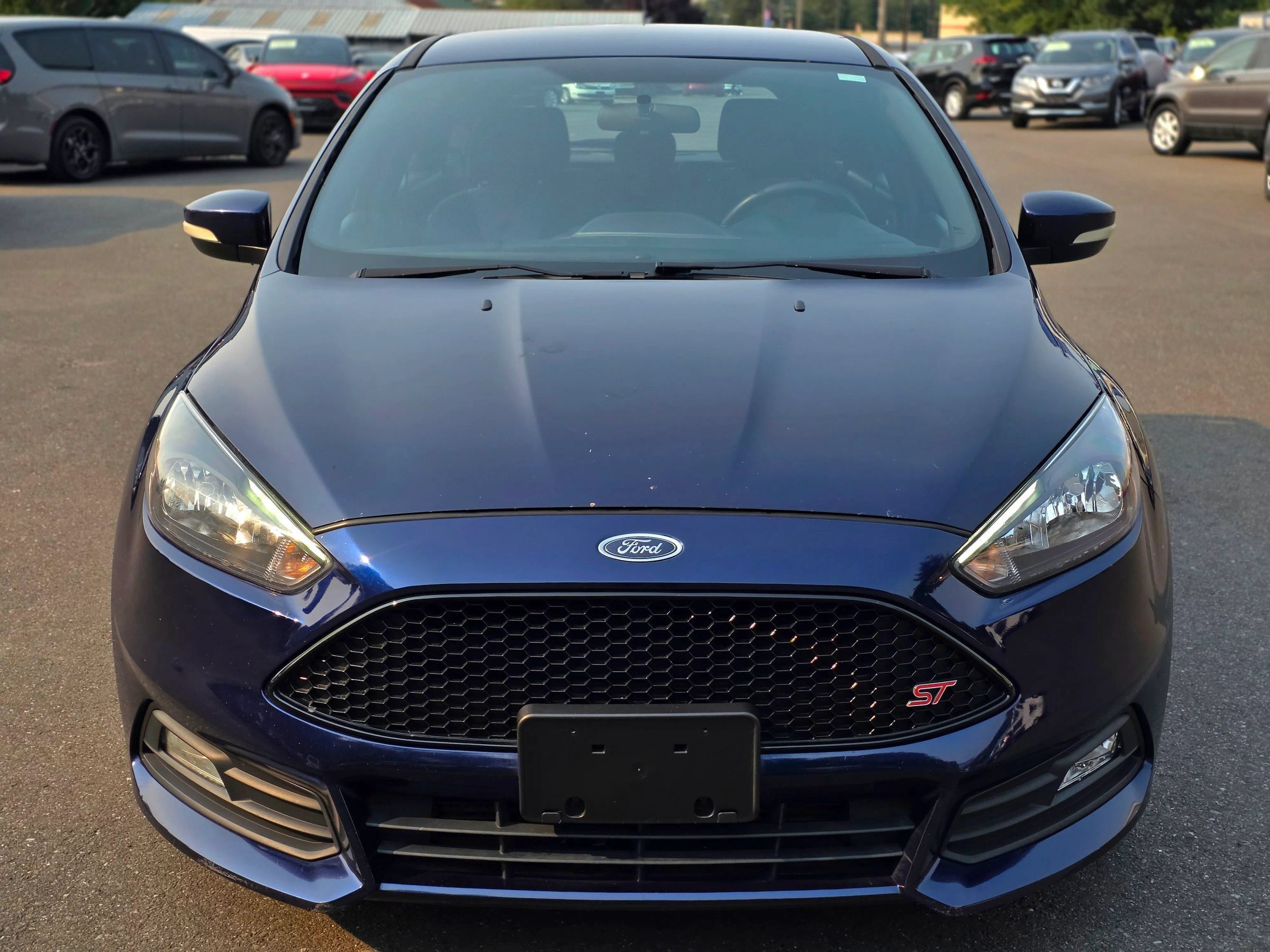 Used 2016 Ford Focus ST FWD image 2