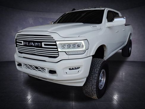 Used 2022 RAM 2500 Laramie AWD/4WD image 34