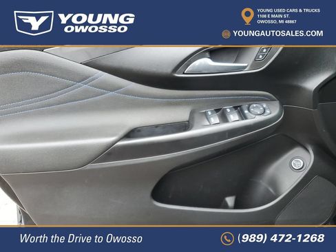 Used 2025 Buick Envista Sport Touring w/ Experience Buick Package FWD image 23