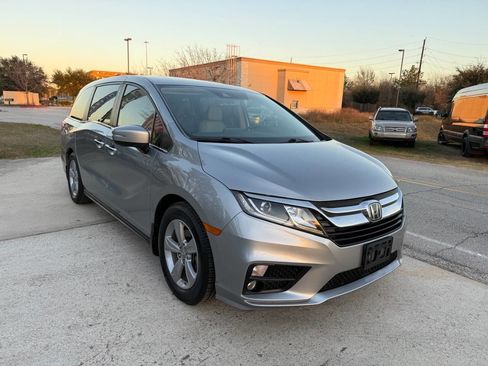 Used 2019 Honda Odyssey EX-L image 5