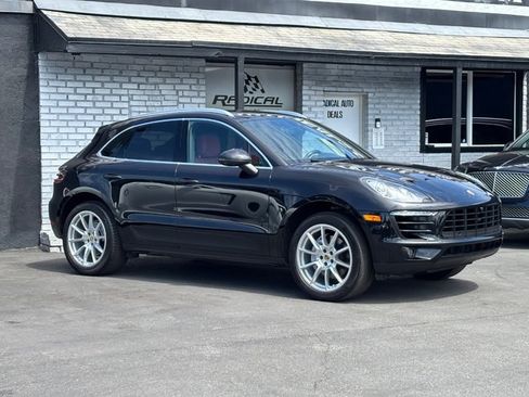 Used 2017 Porsche Macan S AWD/4WD image 11