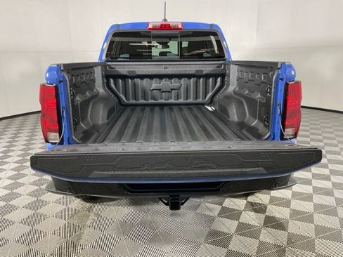 Used 2025 Chevrolet Colorado Trail Boss image 38