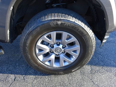 Used 2019 Toyota Tacoma SR5 image 35