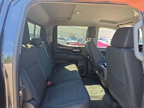 Used 2024 Chevrolet Silverado 1500 RST w/ Convenience Package II AWD/4WD image 10