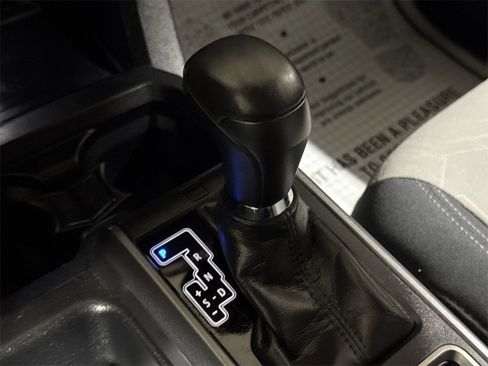 Used 2023 Toyota Tacoma TRD Off-Road image 16