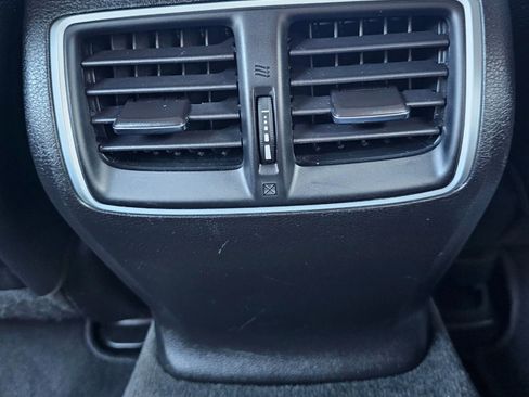 Used 2019 Acura TLX V6 SH-AWD image 11