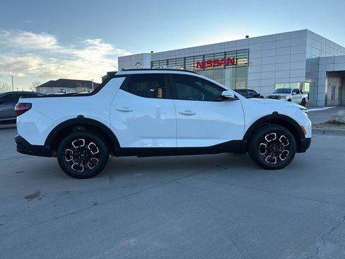 Used 2022 Hyundai Santa Cruz SEL Premium w/ Cargo Package image 5