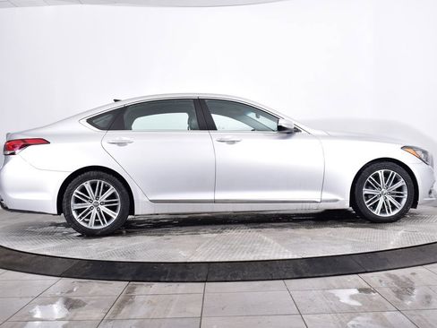 Used 2018 Genesis G80 3.8 w/ Option Group 02 image 6