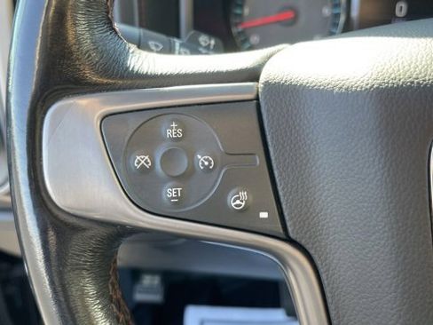 Used 2019 GMC Sierra 2500 SLT w/ All Terrain HD Package image 18