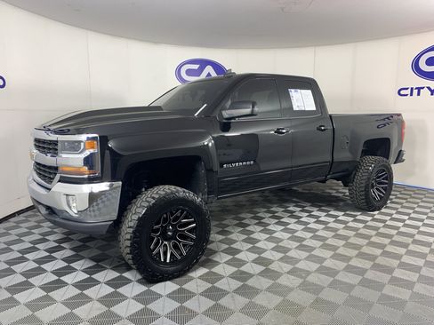 Used 2017 Chevrolet Silverado 1500 LT w/ All Star Edition image 7
