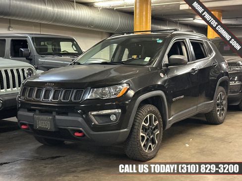 Used 2020 Jeep Compass Trailhawk w/ Safety & Security Group image 1
