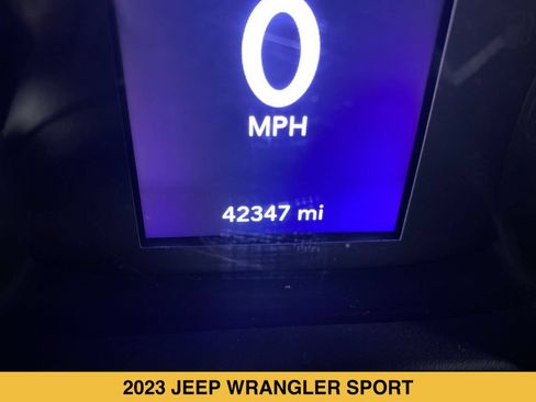Used 2023 Jeep Wrangler Sport AWD/4WD image 4