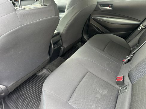 Used 2022 Toyota Corolla SE w/ SE Premium Package image 11
