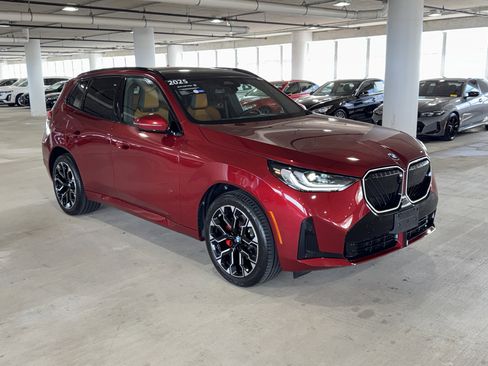 Certified 2025 BMW X3 xDrive30i w/ Premium Package image 1