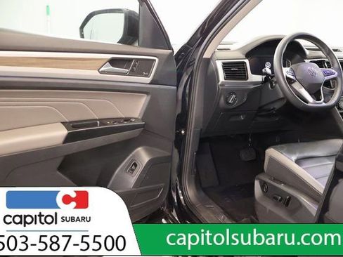 Used 2021 Volkswagen Atlas SEL Premium image 9
