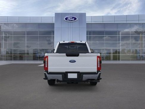 New 2026 Ford F250 XLT w/ XLT Premium Package RWD image 6
