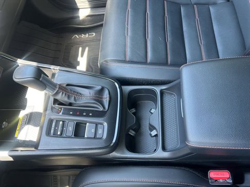 Used 2025 Honda CR-V Sport-L image 32