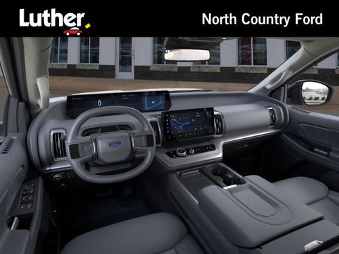 New 2026 Ford Expedition Active AWD/4WD image 9