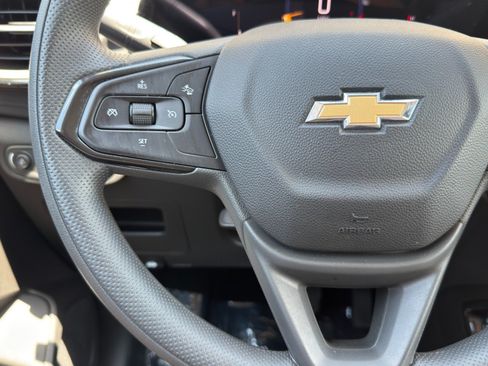 Used 2026 Chevrolet TrailBlazer LS FWD image 19