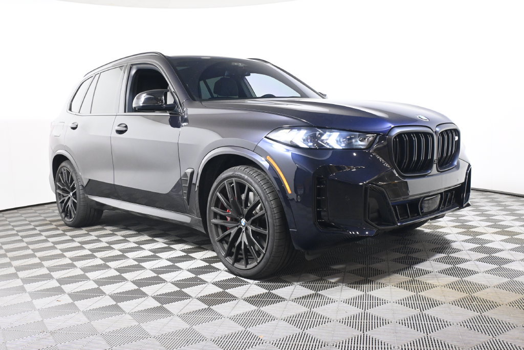 Certified 2026 BMW X5 M60i AWD/4WD image 9