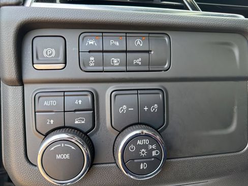 Used 2025 Chevrolet Tahoe RST w/ Comfort Package AWD/4WD image 58