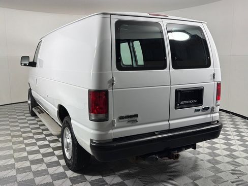 Used 2014 Ford E-250 and Econoline 250 w/ Power Group RWD image 7