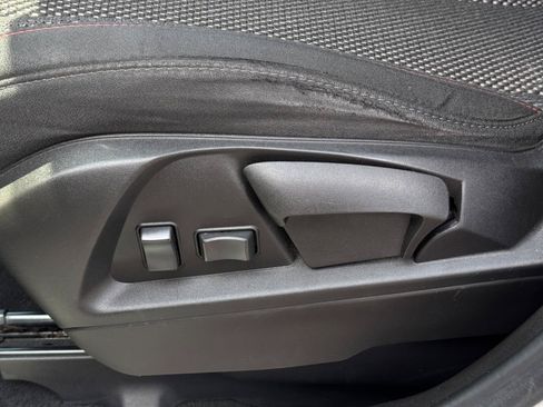 Used 2017 Chevrolet Equinox LS FWD image 14
